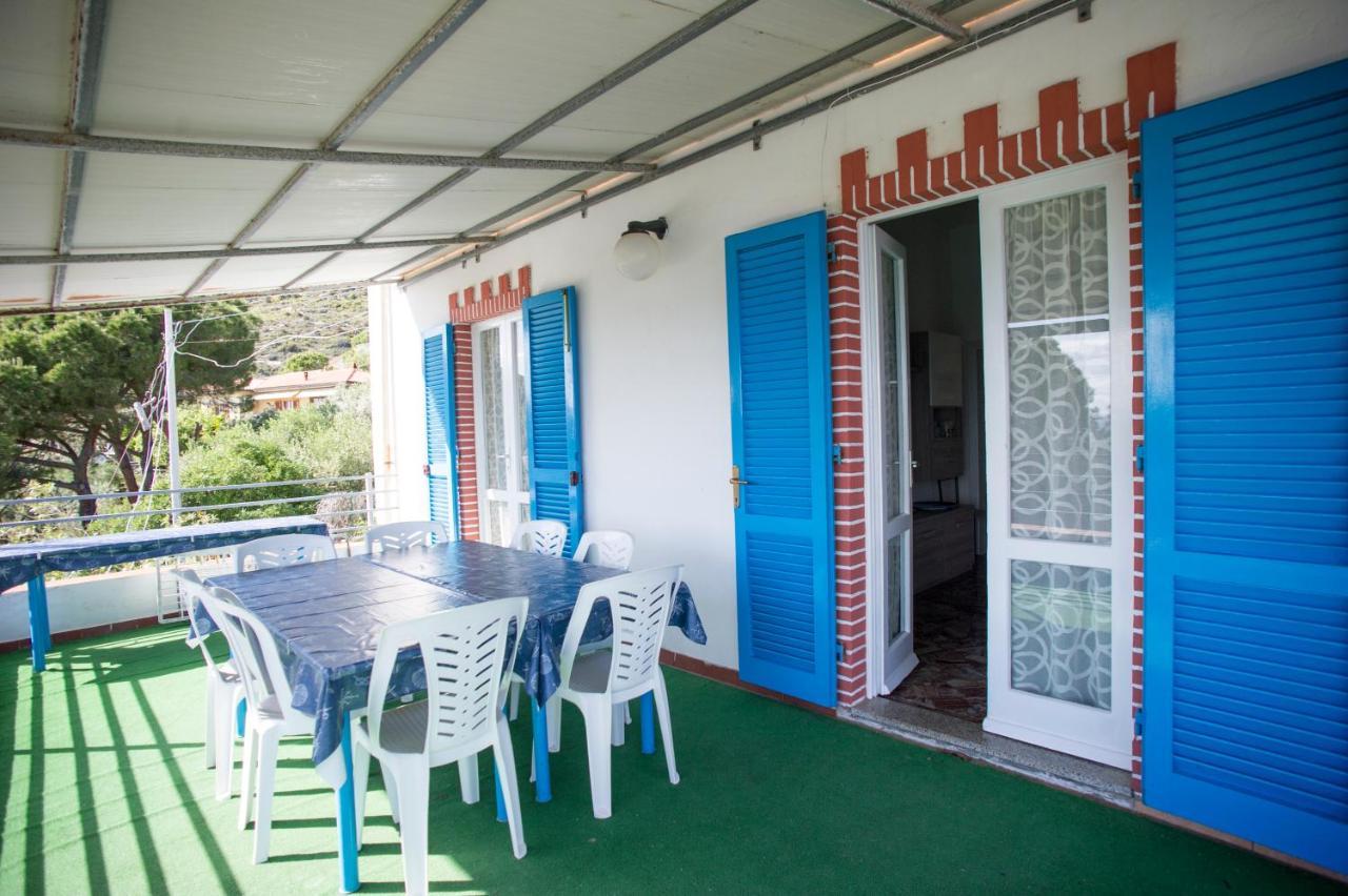 Villa La Terrazza Sul Mare - Goelba فيتوفايا المظهر الخارجي الصورة